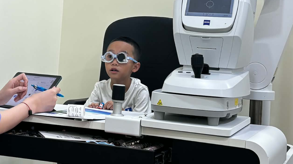 4 thói quen đơn giản giúp bảo vệ mắt