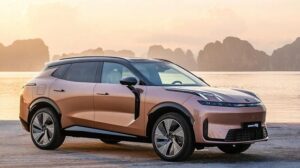 Chất công nghệ tạo nét riêng cho Lynk &amp; Co 08
