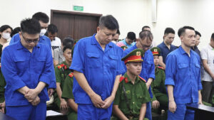 Cựu công an bị tuyên 12 năm tù trong vụ lừa 3,5 tỷ đồng 'chạy án' sữa giả